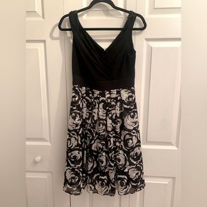 White House Black Market, women’s dress size 10
